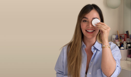 Pestañina Water Resistant vs. Pestañina  Waterproof: ¿Cuál es la Mejor Opción para tus Pestañas?